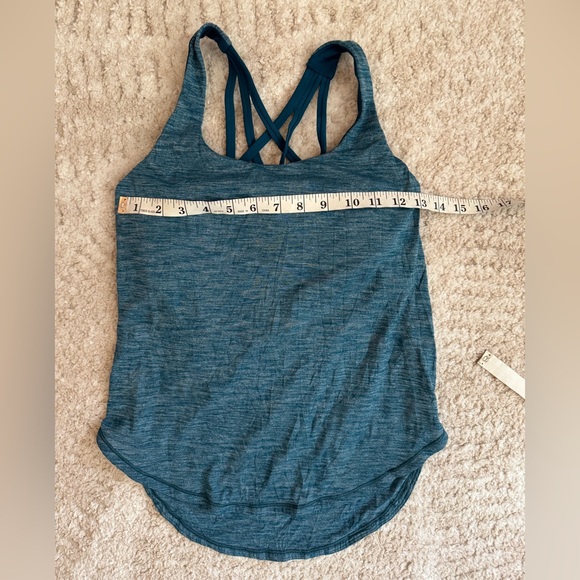 Lululemon Free To Be Serene 2-in-1 tank - Picture 6 of 6